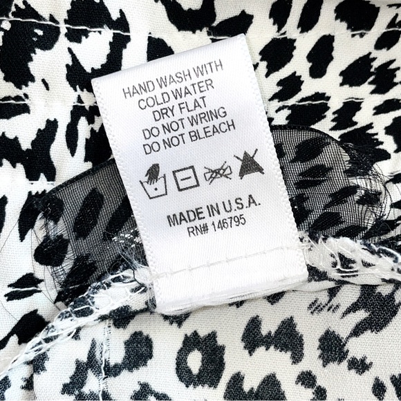 4 Sienna High Waist B&W Leopard Joggers - Picture 6 of 12